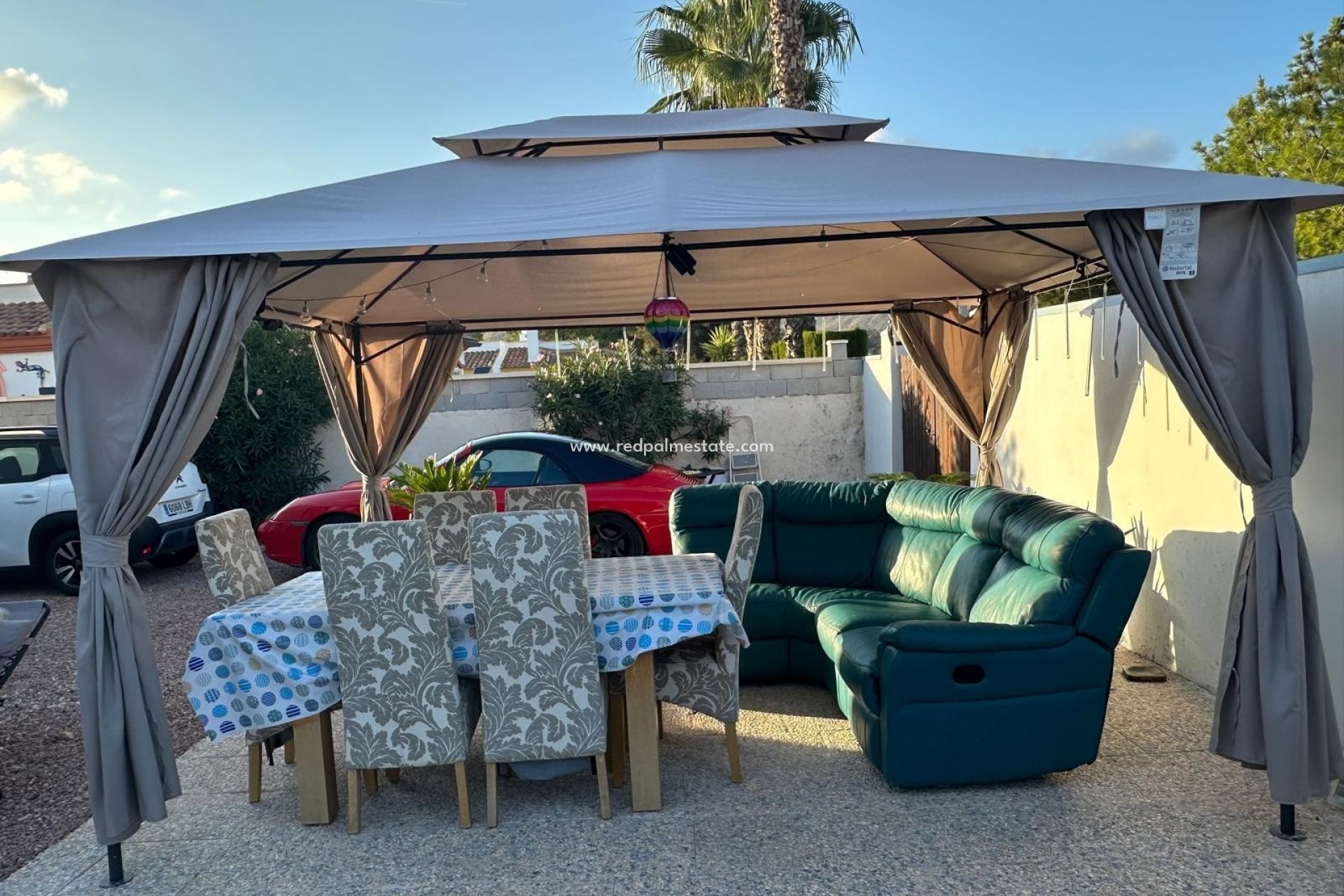 Resale - Villa -
Hondón de las Nieves - Inland