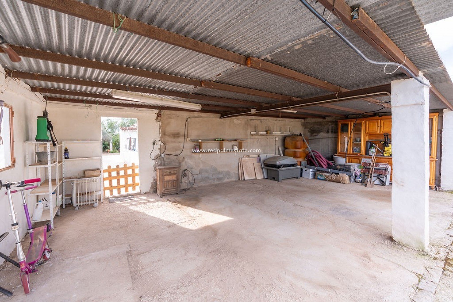 Resale - Villa -
Hondón de las Nieves - Inland