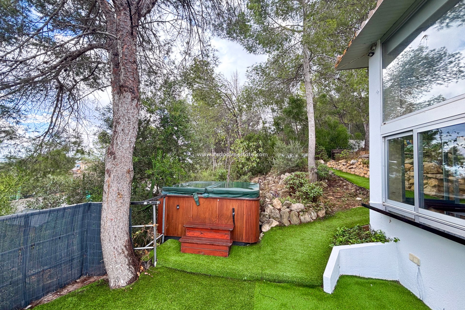 Resale - Villa -
Jacarilla - Inland