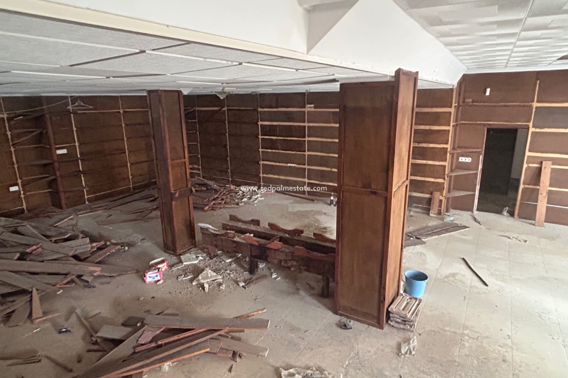 Resale - Villa -
Jacarilla - Inland