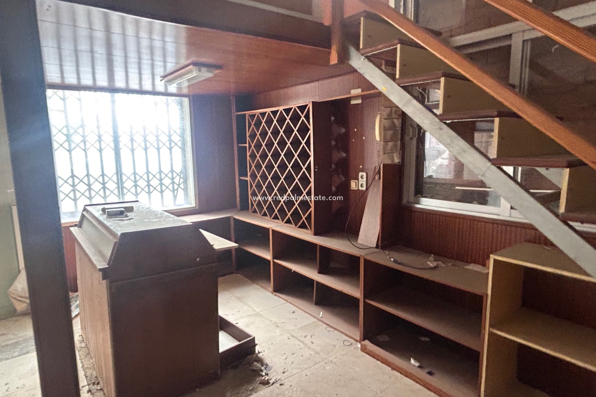 Resale - Villa -
Jacarilla - Inland