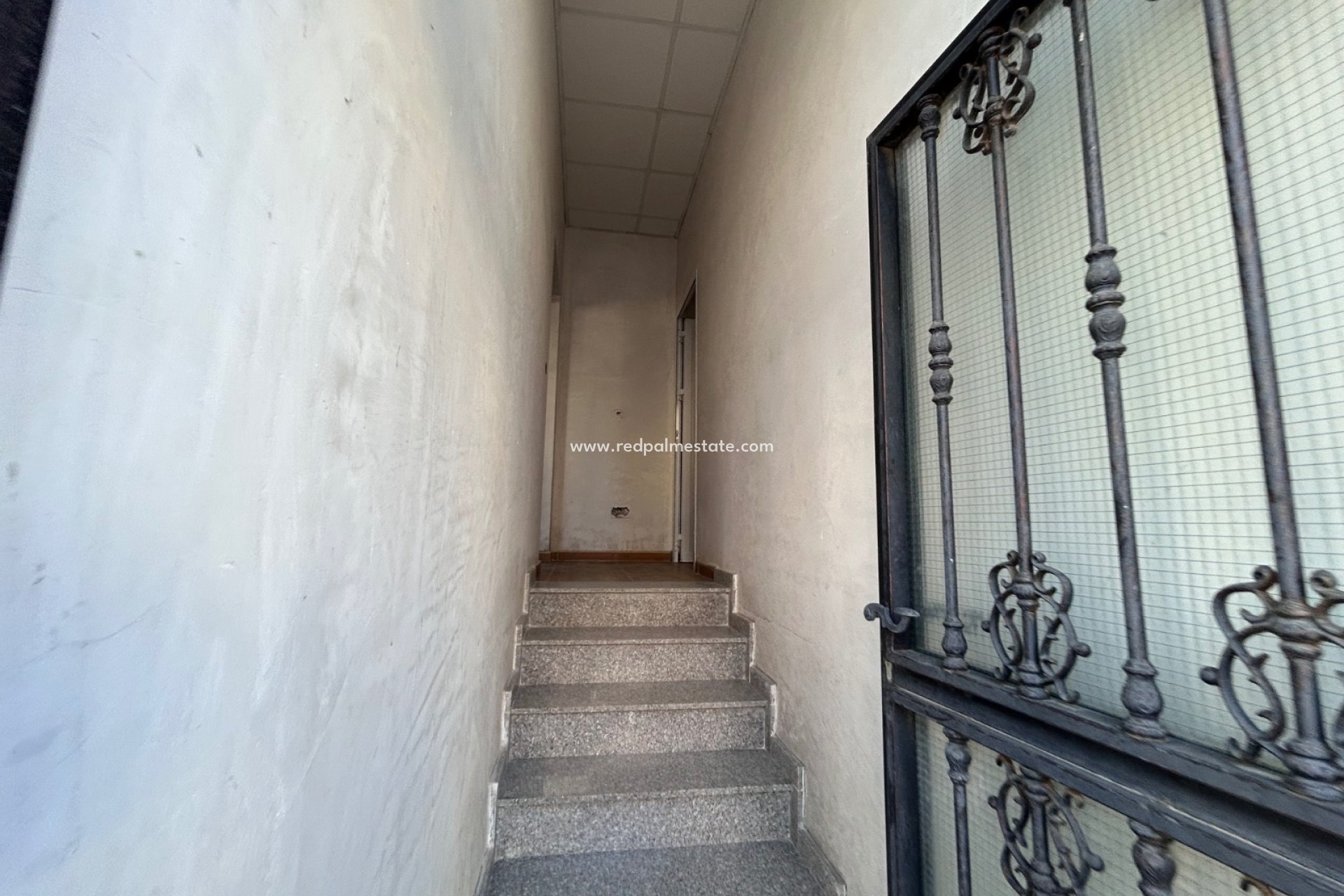 Resale - Villa -
Jacarilla - Inland