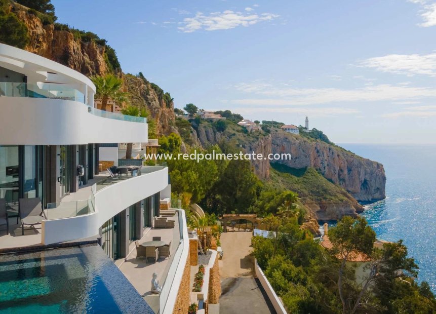 Resale - Villa -
Jávea - Arenal