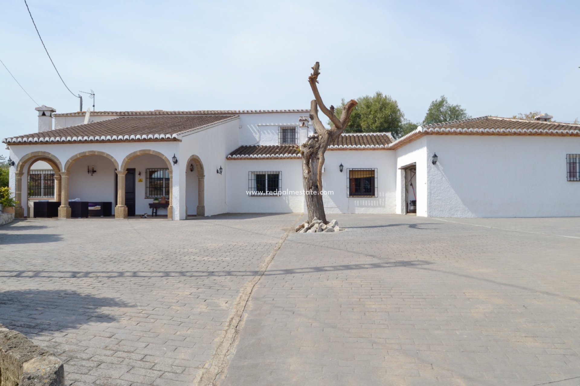 Resale - Villa -
Jávea - Costa Blanca