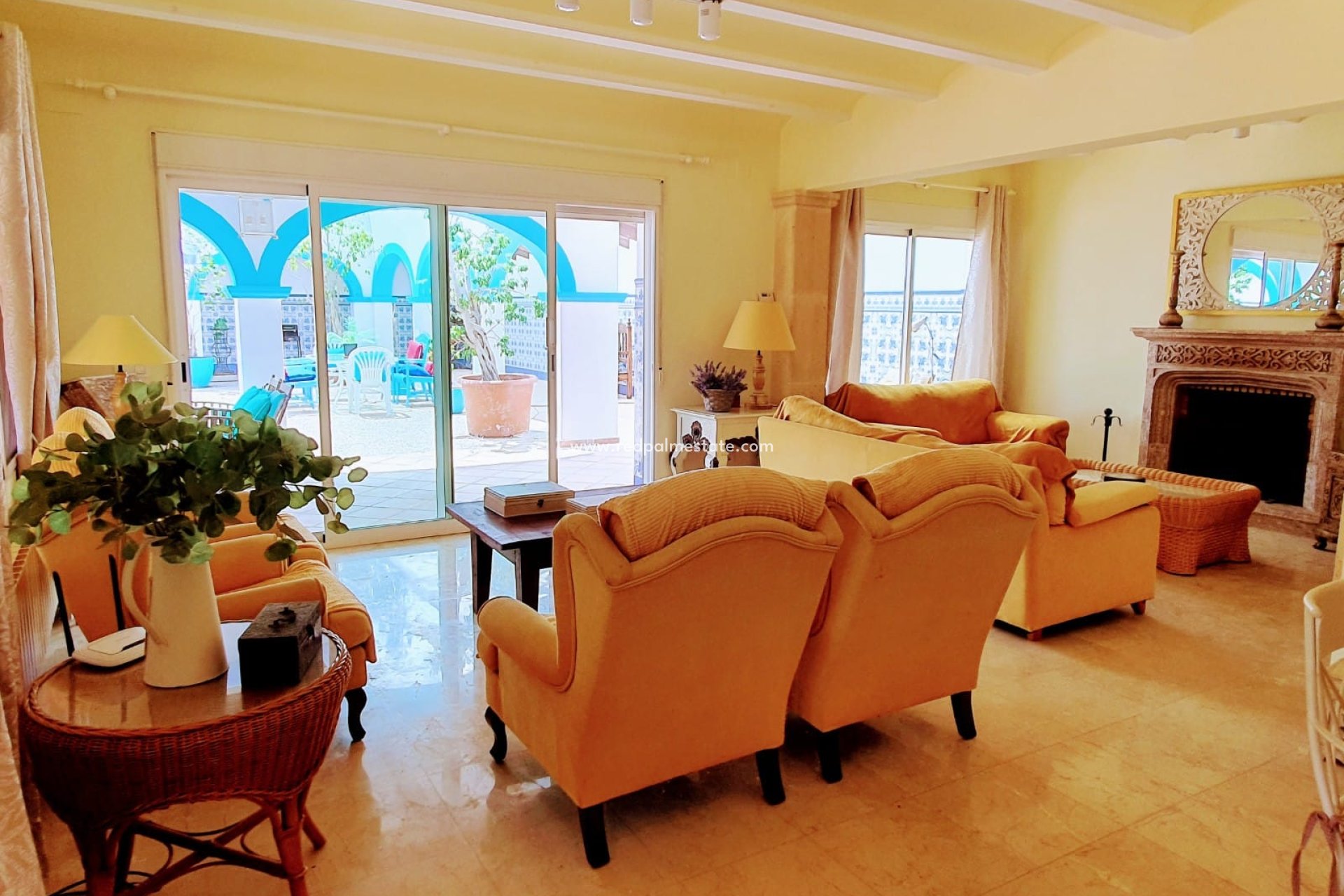 Resale - Villa -
Jávea - Costa Blanca