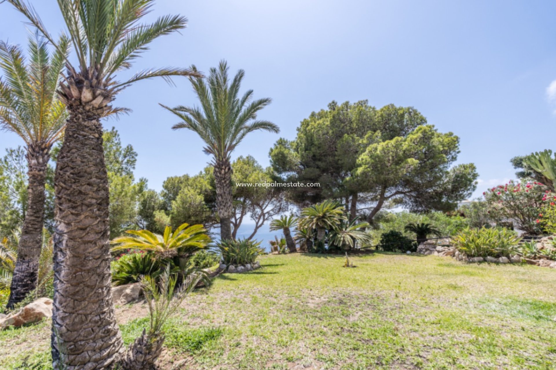 Resale - Villa -
Jávea - Costa Blanca