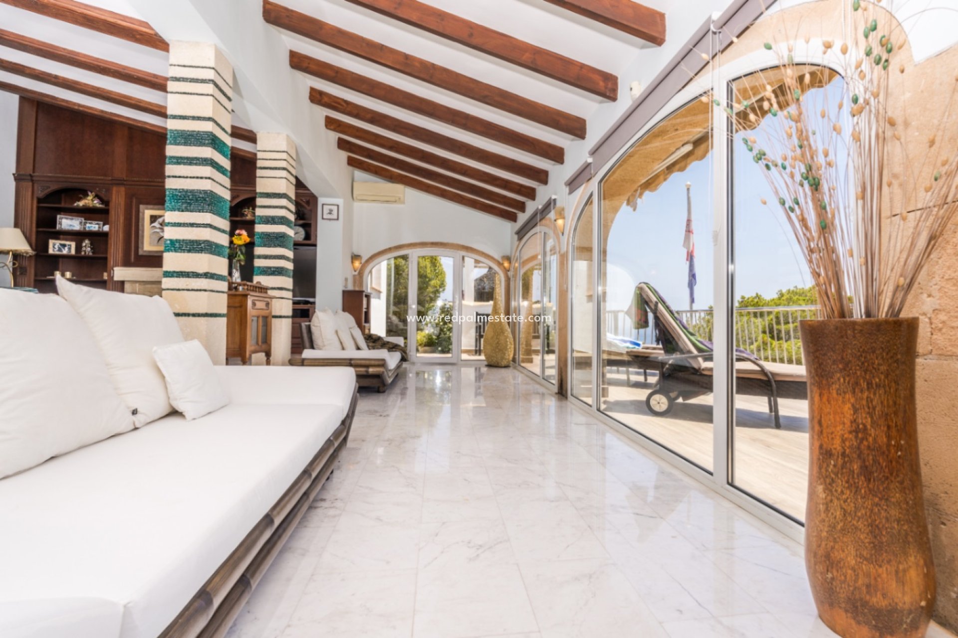 Resale - Villa -
Jávea - Costa Blanca