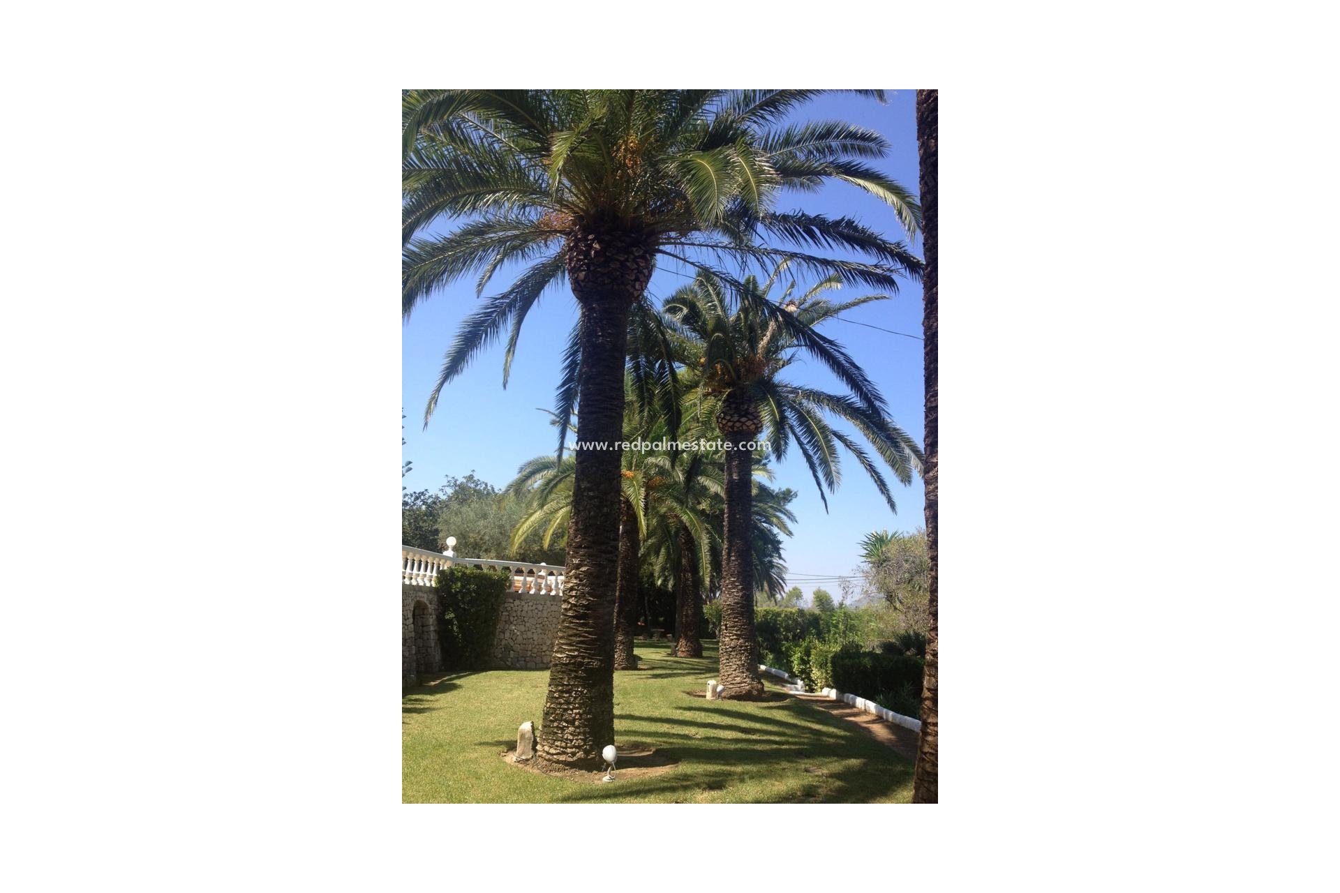 Resale - Villa -
Jávea - Costa Blanca