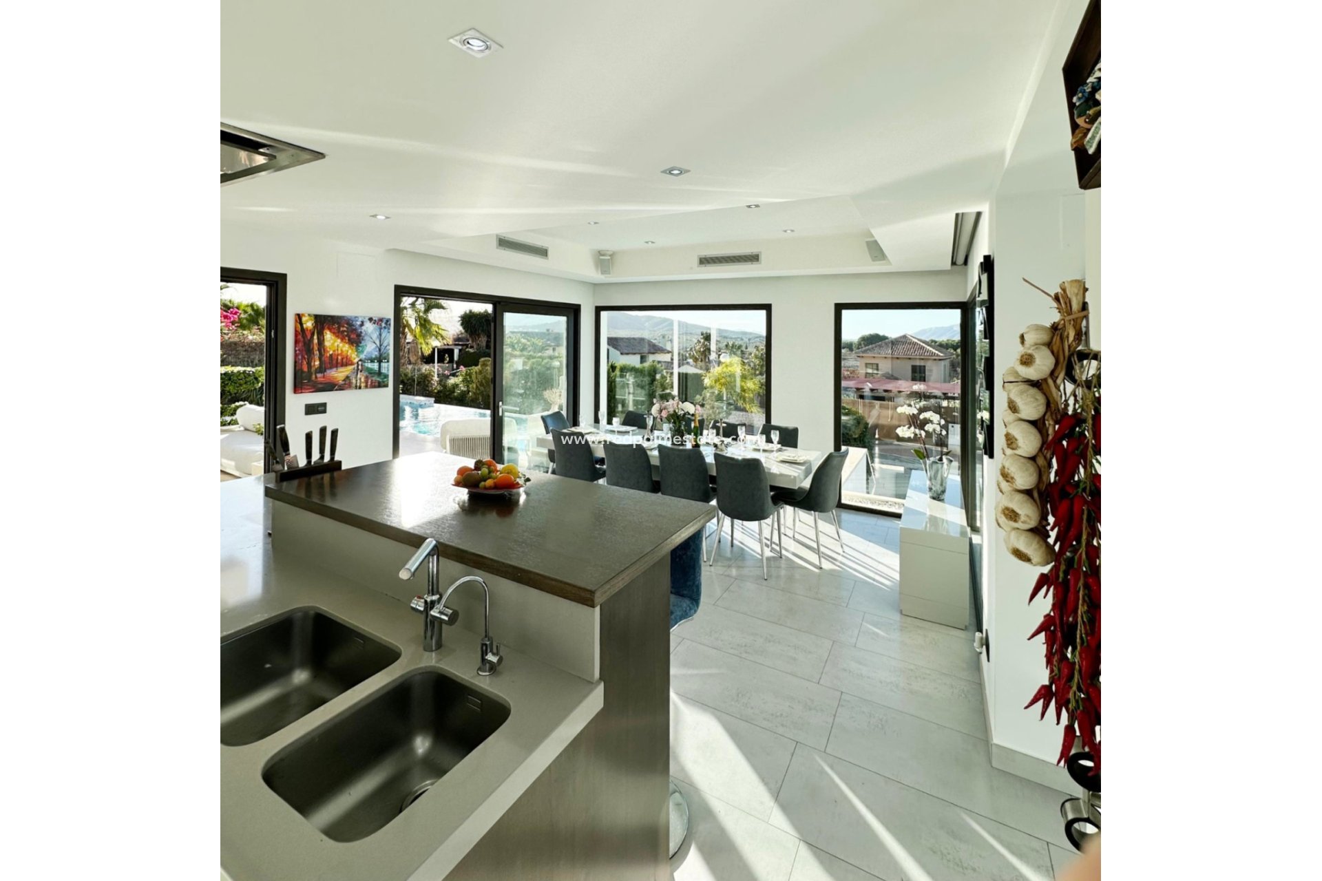 Resale - Villa -
Jávea - Costa Blanca