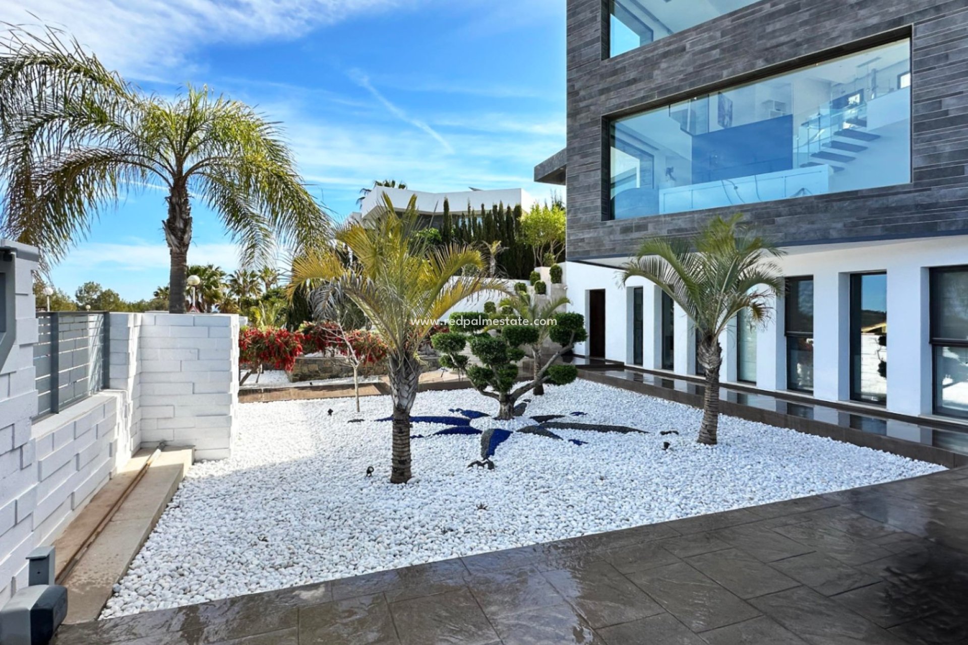 Resale - Villa -
Jávea - Costa Blanca