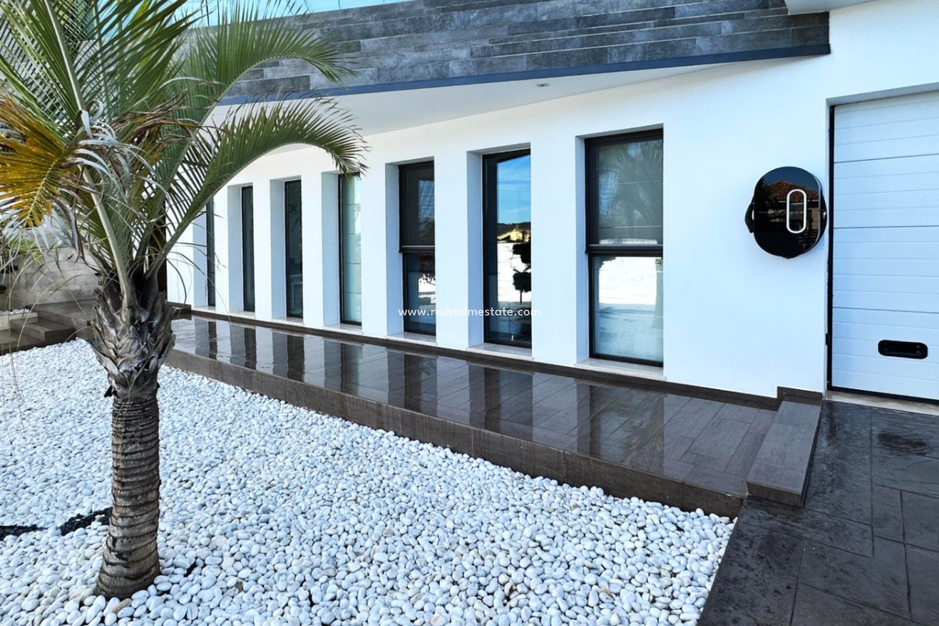 Resale - Villa -
Jávea - Costa Blanca