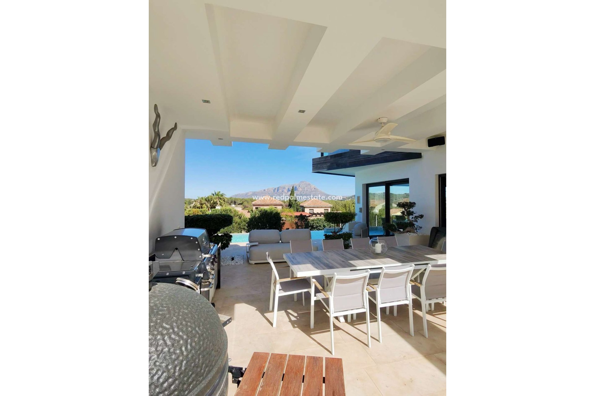 Resale - Villa -
Jávea - Costa Blanca