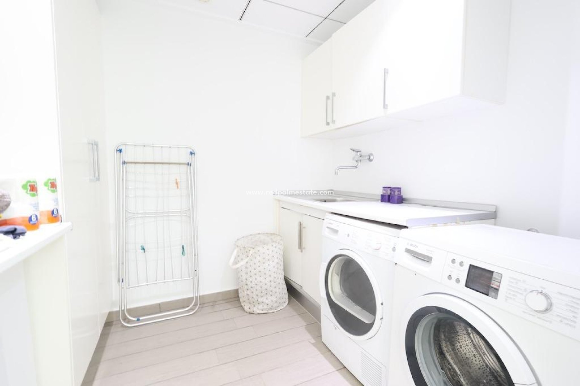 Resale - Villa -
Jávea - Costa Blanca