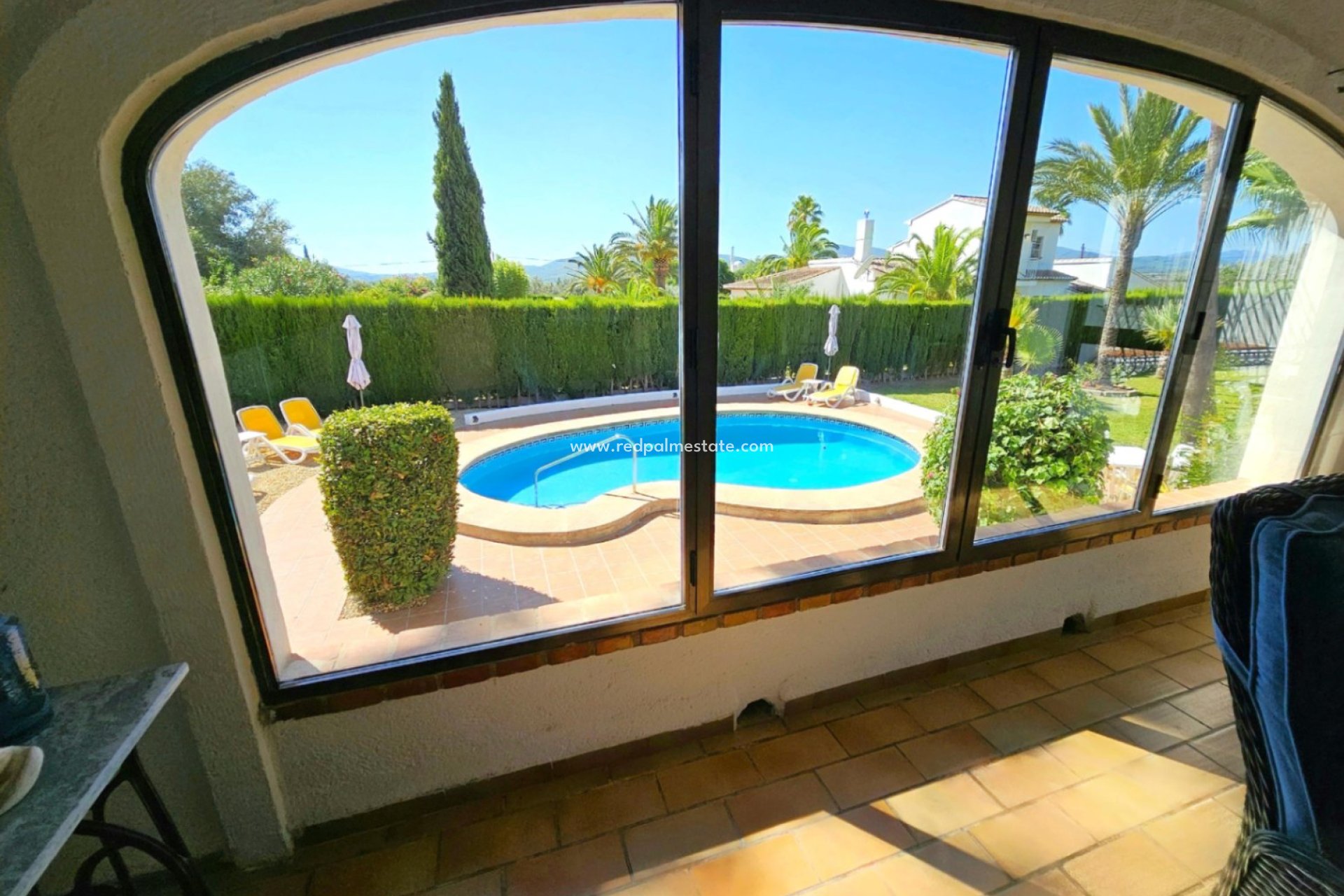 Resale - Villa -
Jávea - Costa Blanca