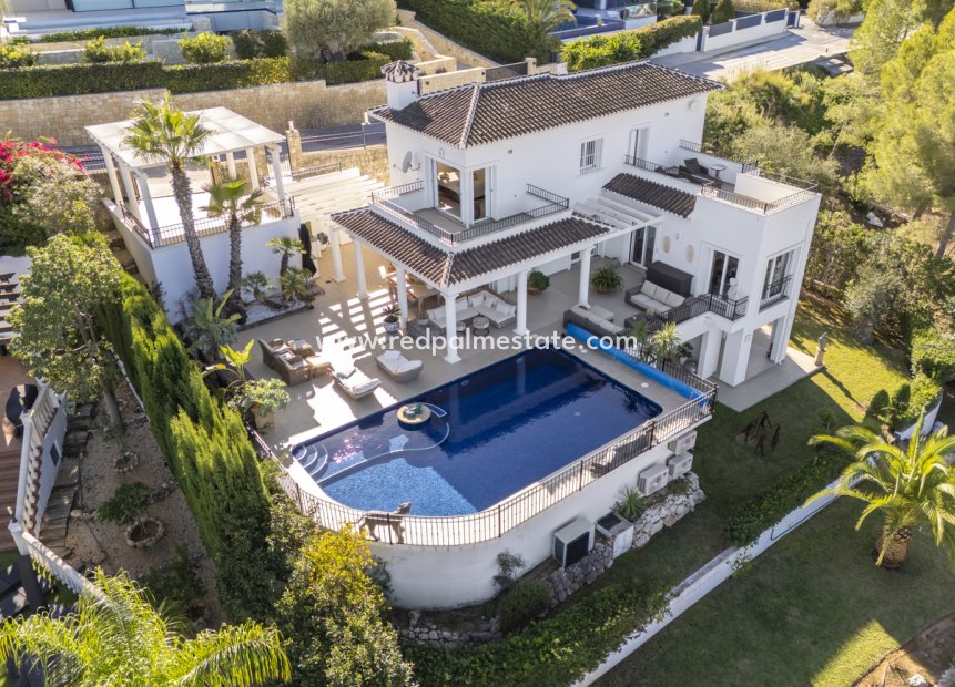 Resale - Villa -
Jávea - Costa Blanca