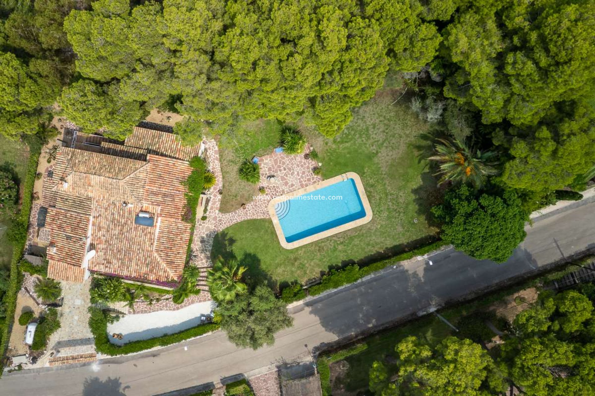 Resale - Villa -
Jávea - Costa Blanca