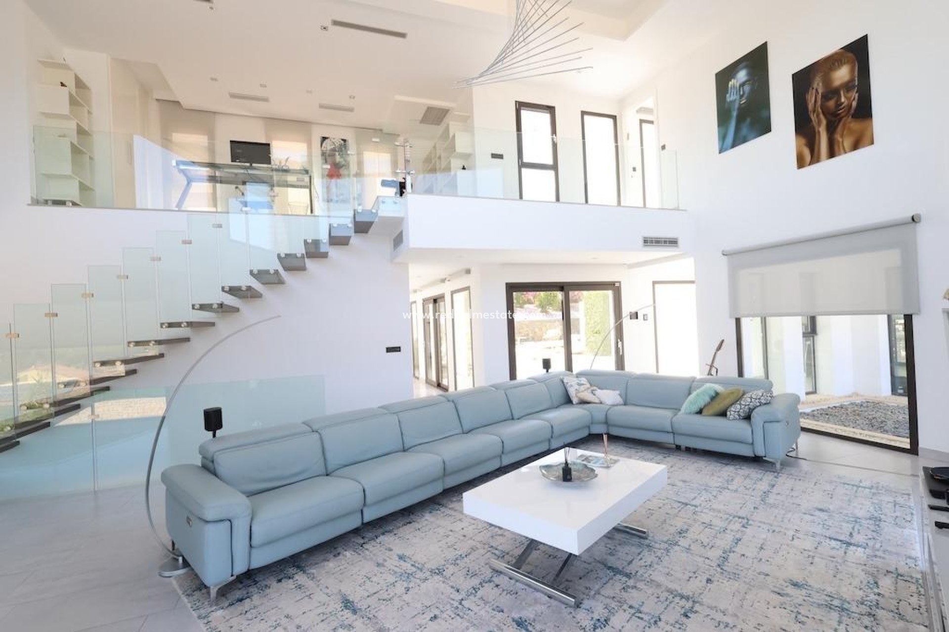 Resale - Villa -
Jávea - Xàbia - Monte Olimpo