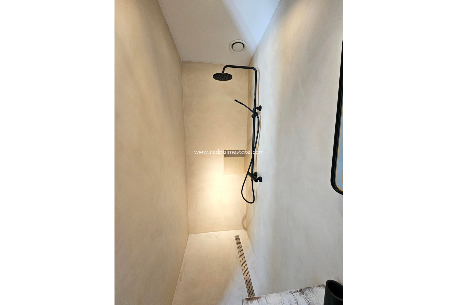 Resale - Villa -
Jávea