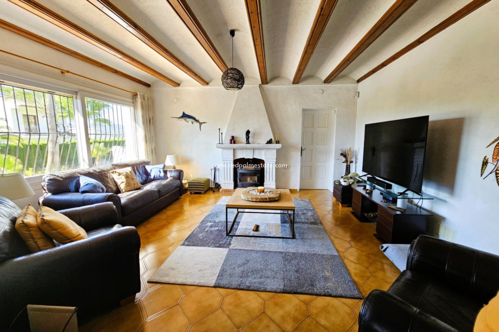 Resale - Villa -
Jávea