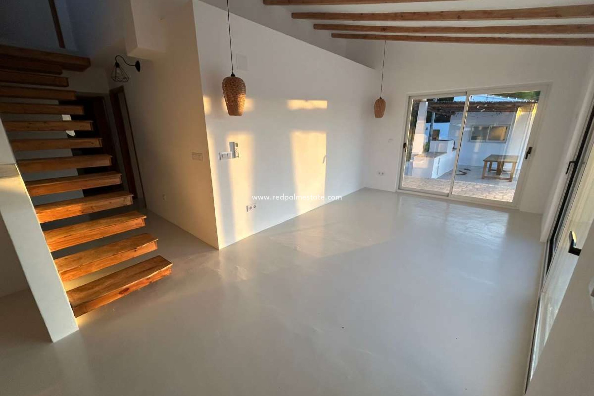 Resale - Villa -
Jávea