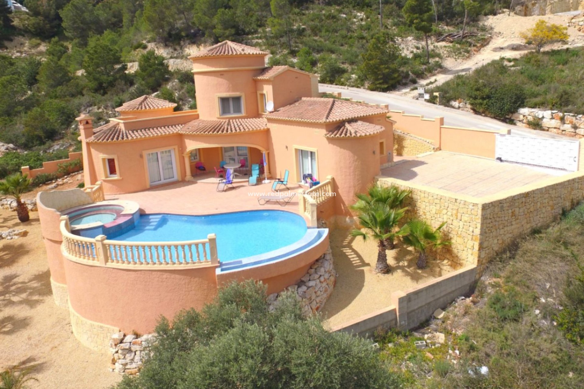 Resale - Villa -
Jávea