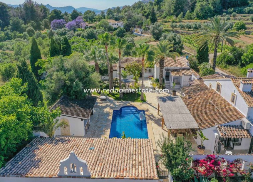 Resale - Villa -
Jesus Pobre - Inland