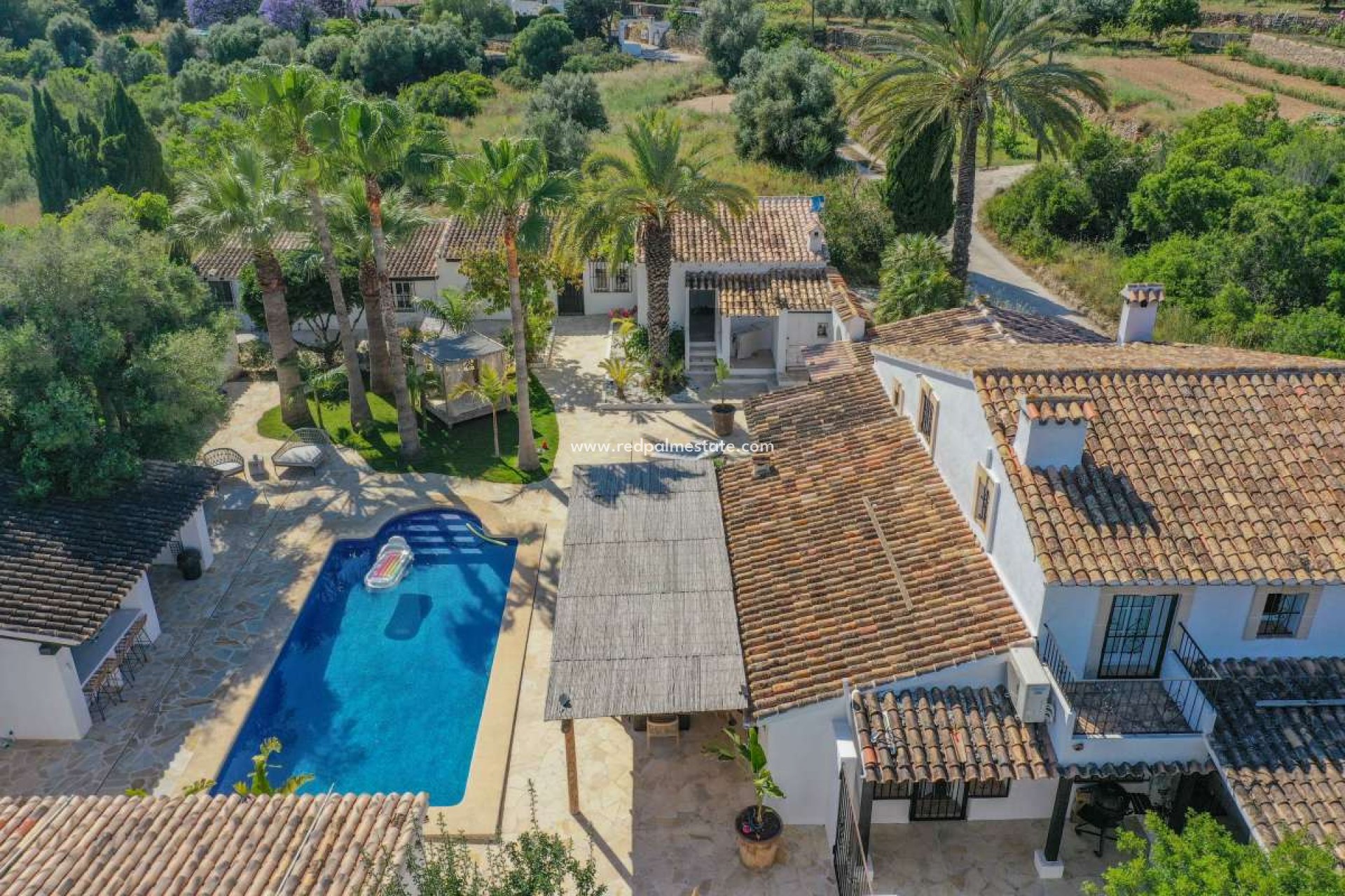 Resale - Villa -
Jesus Pobre - Inland