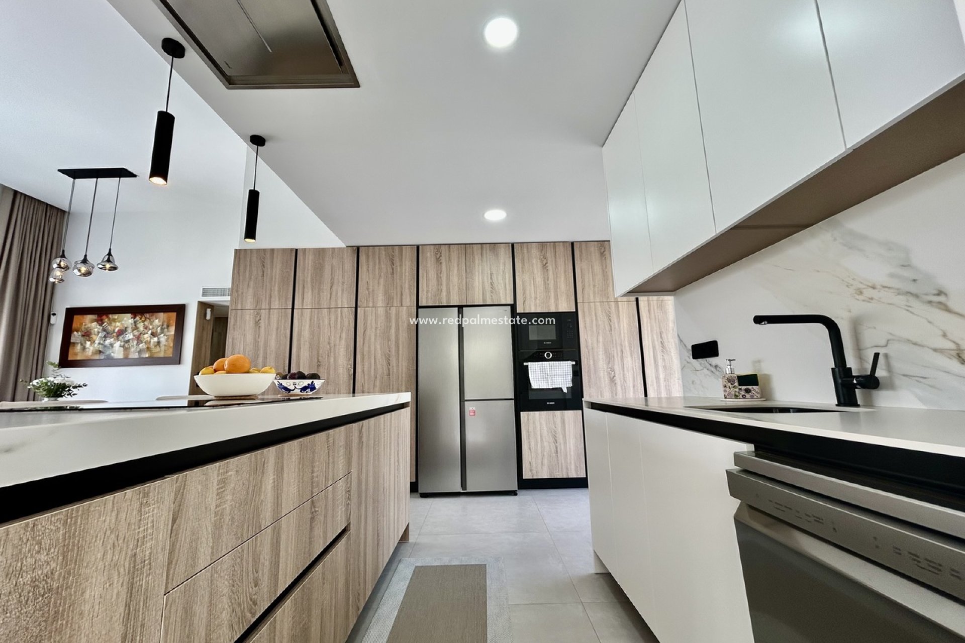 Resale - Villa -
La Finca Golf Resort - Inland