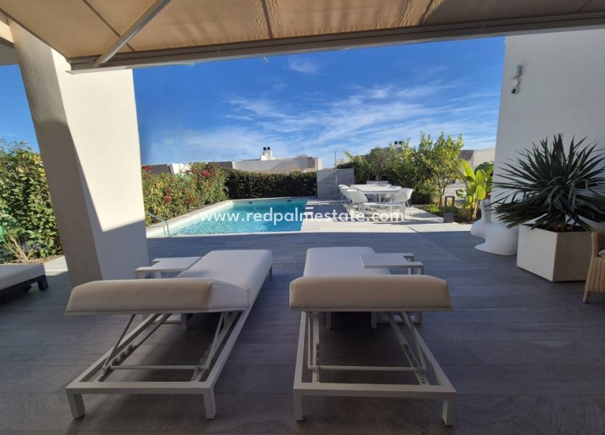Resale - Villa -
La Finca Golf Resort - La Finca Golf