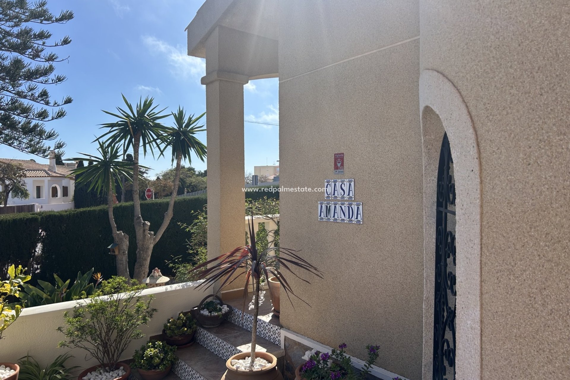 Resale - Villa -
La Manga - Cala Flores