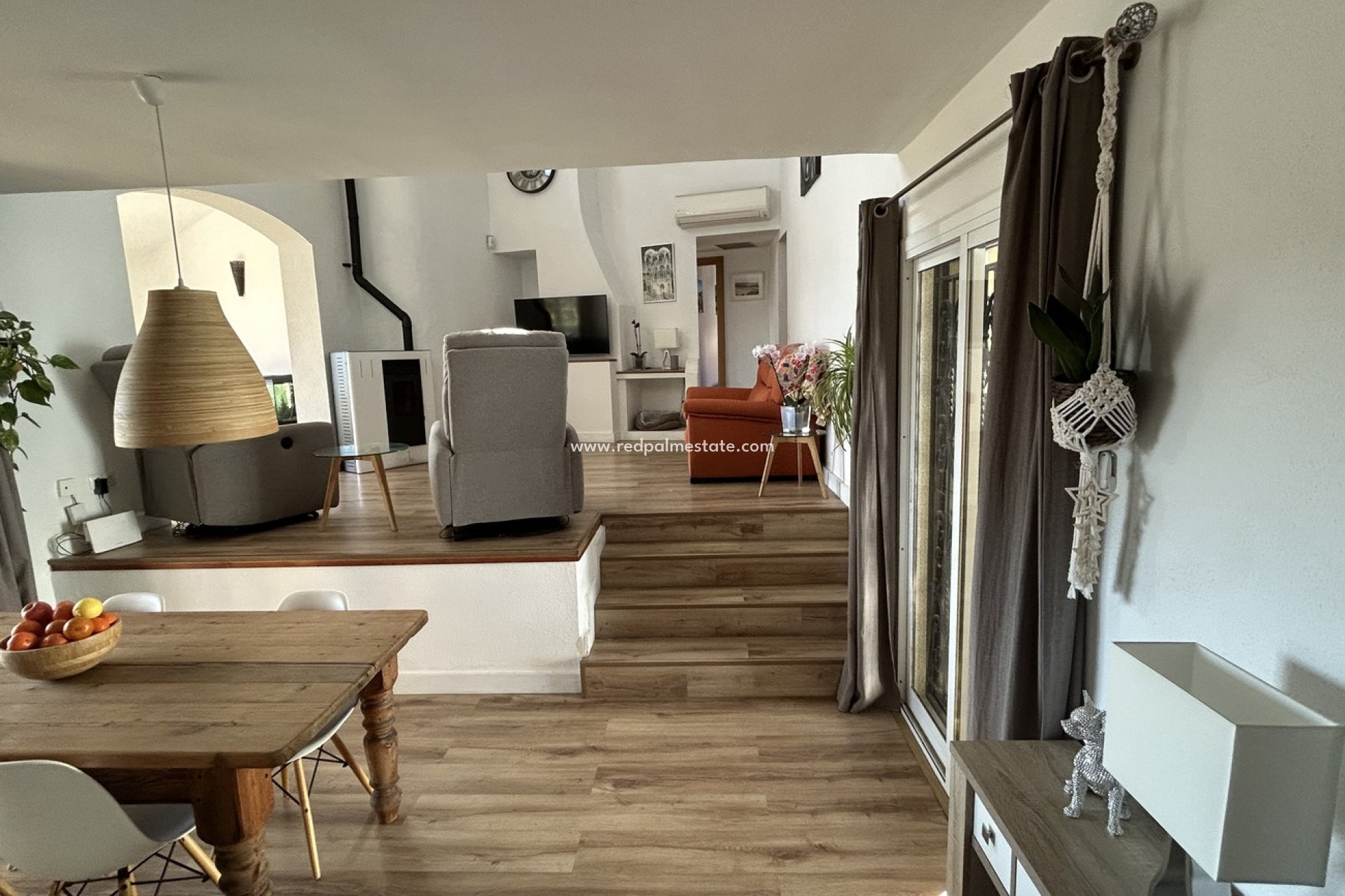 Resale - Villa -
La Manga - Cala Flores