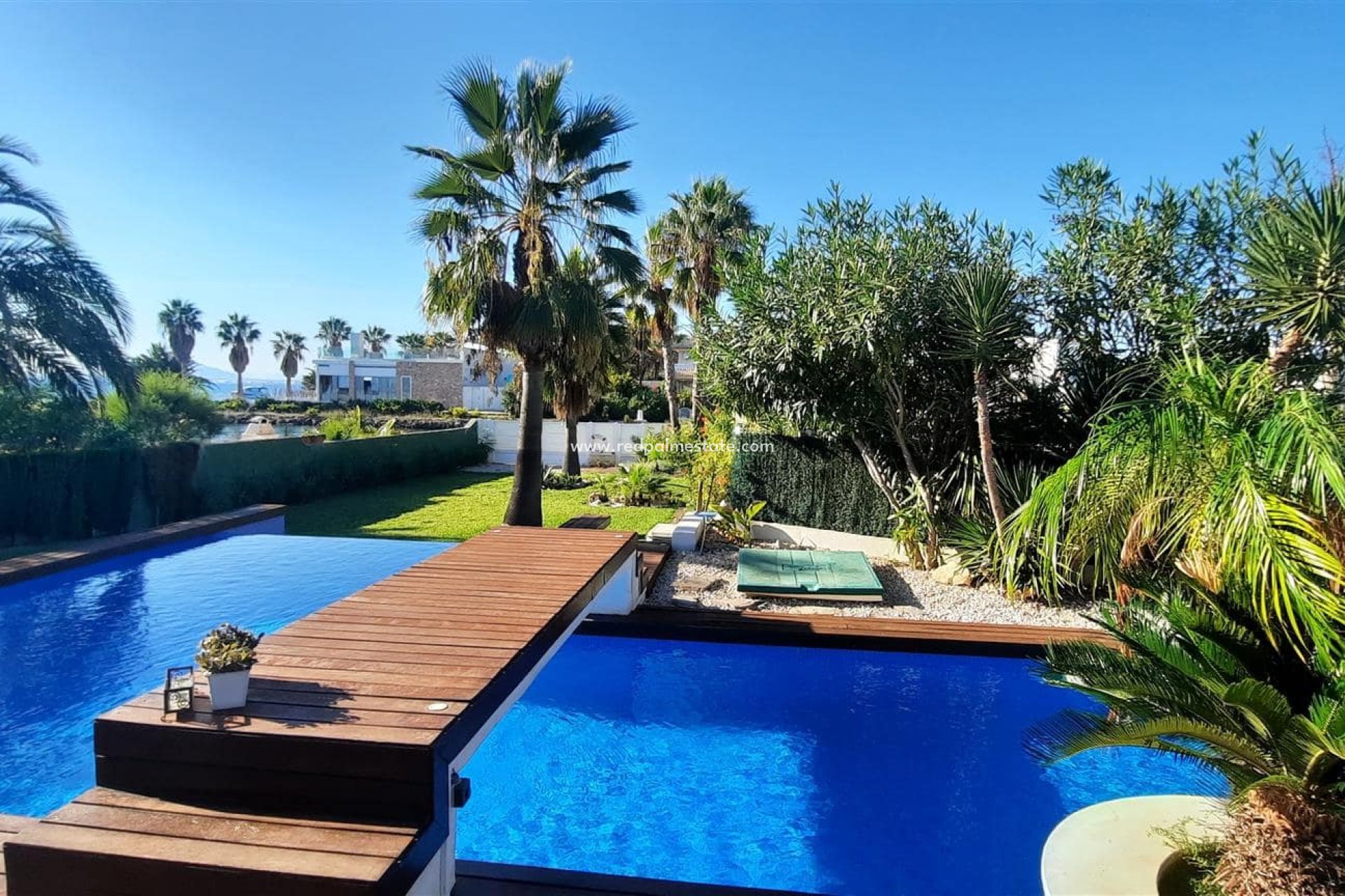 Resale - Villa -
La Manga - Costa Calida
