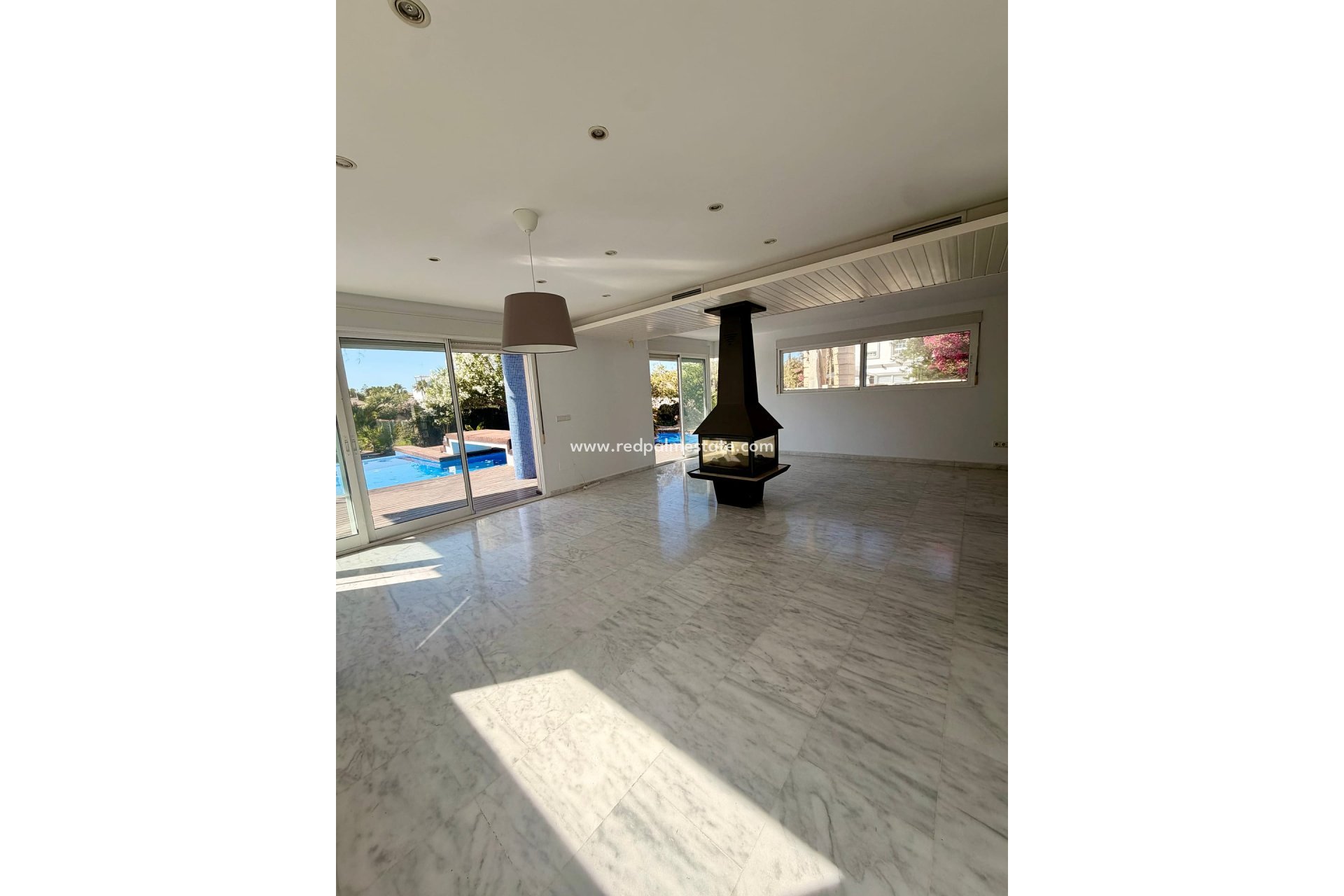 Resale - Villa -
La Manga - Costa Calida