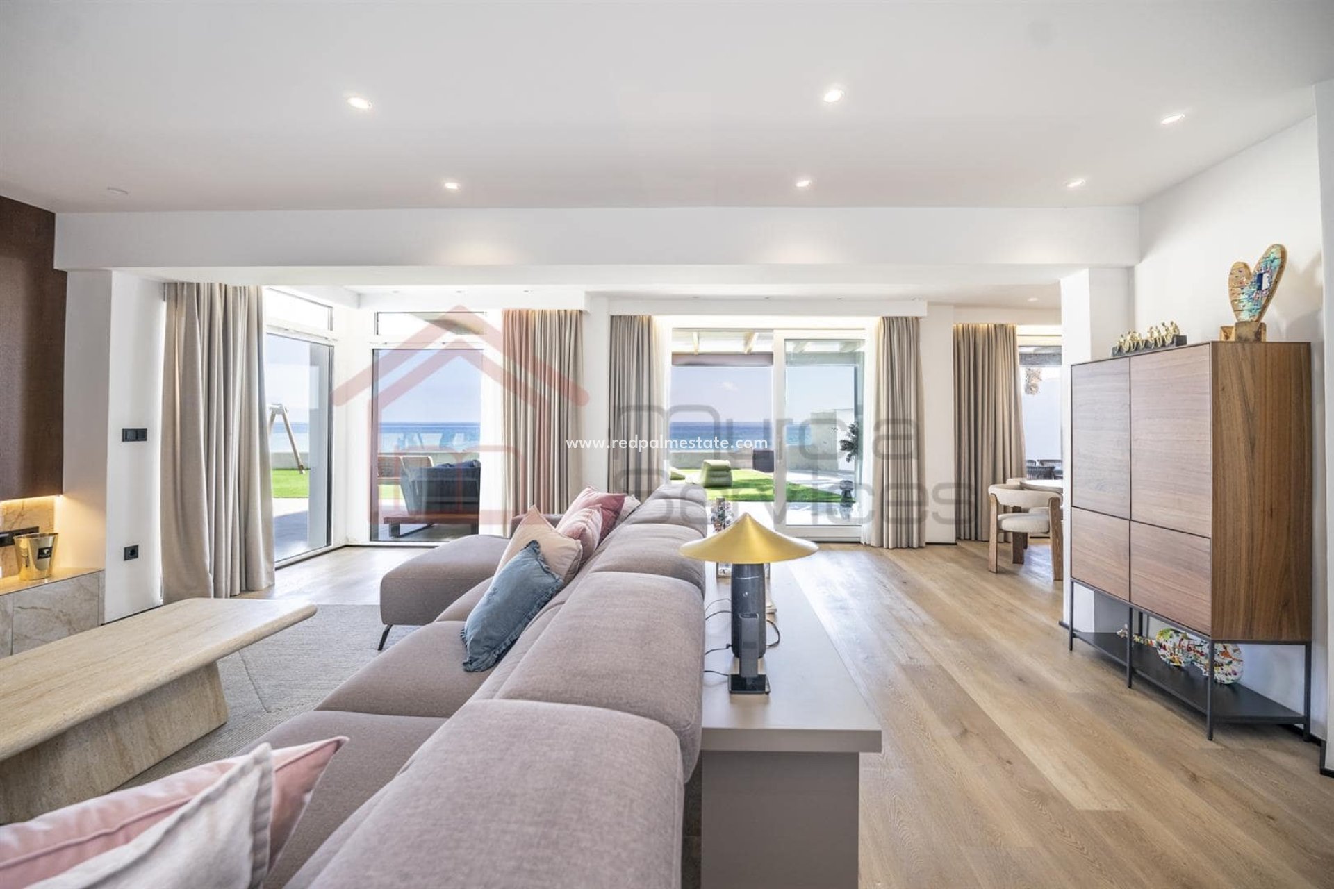 Resale - Villa -
La Manga - Costa Calida