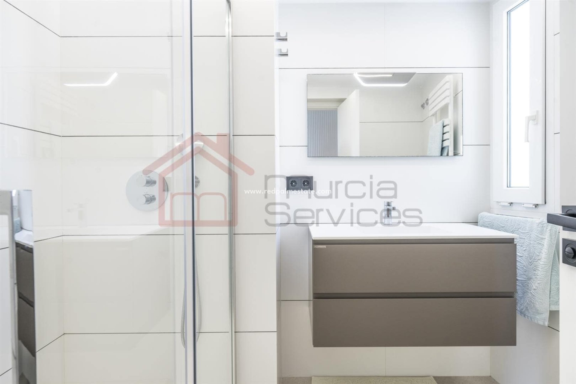 Resale - Villa -
La Manga - Costa Calida