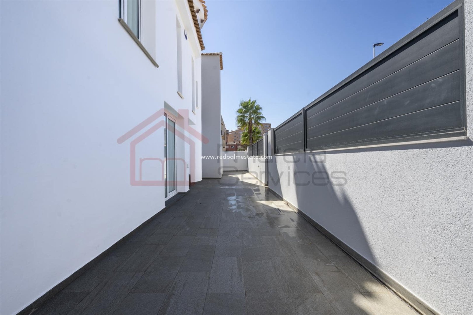 Resale - Villa -
La Manga - Costa Calida