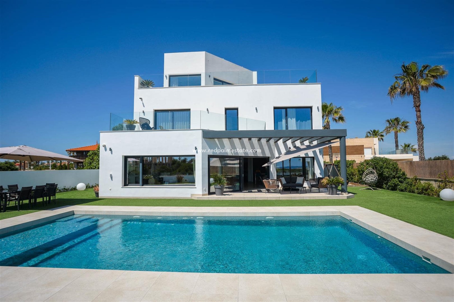Resale - Villa -
La Manga - Costa Calida