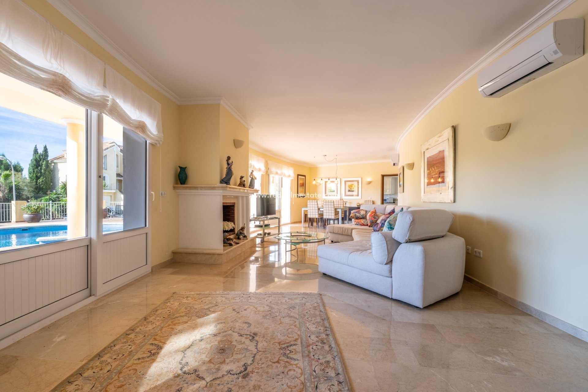 Resale - Villa -
La Manga - Costa Calida