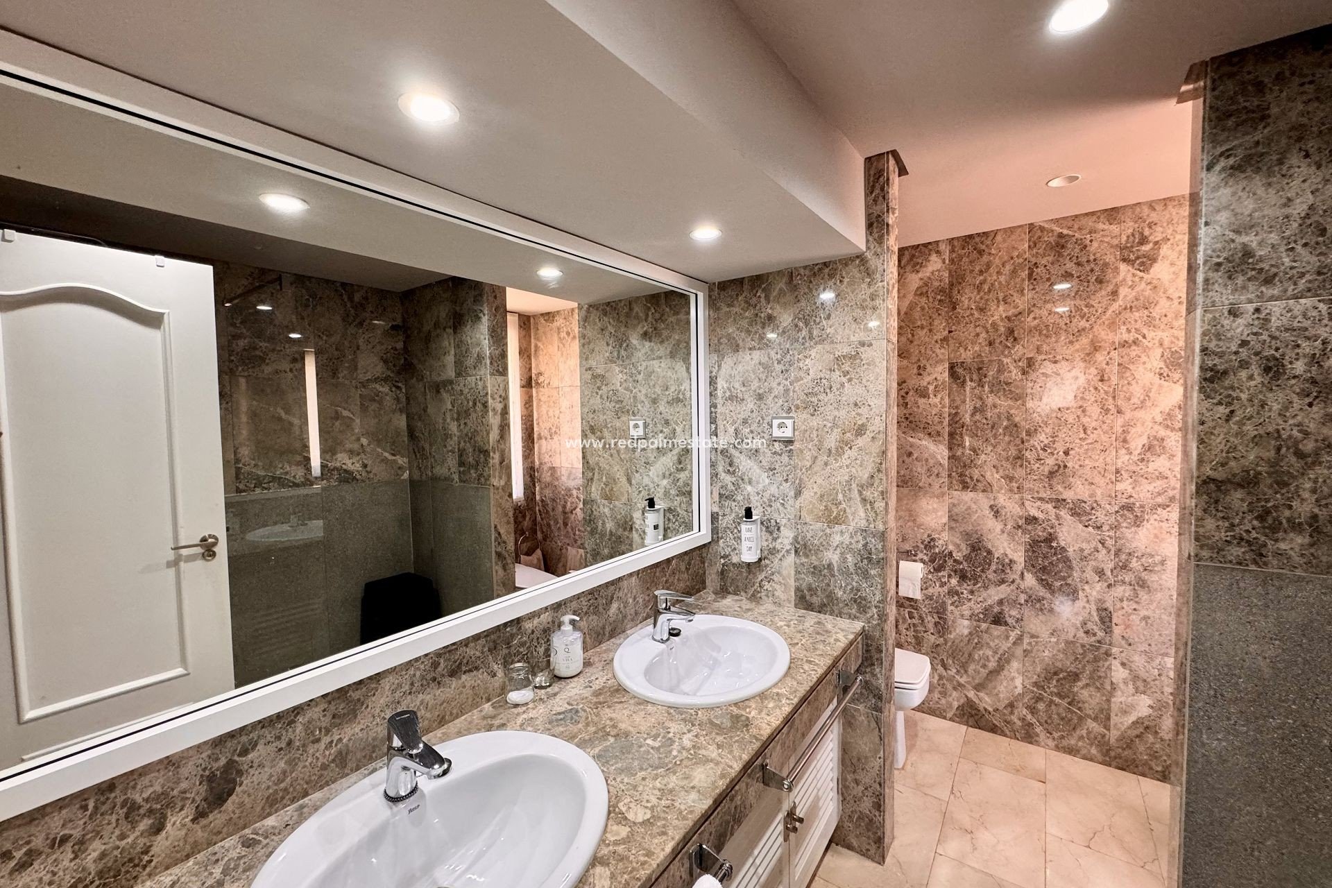 Resale - Villa -
La Manga - Costa Calida