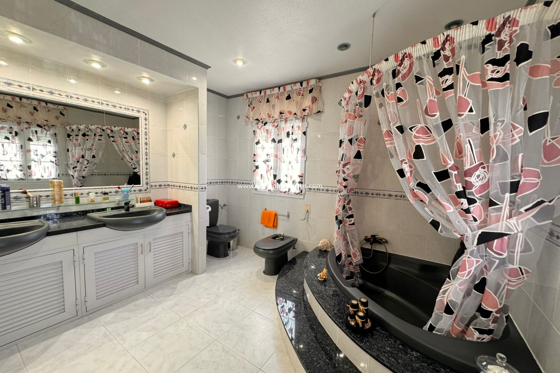 Resale - Villa -
La Manga - Costa Calida