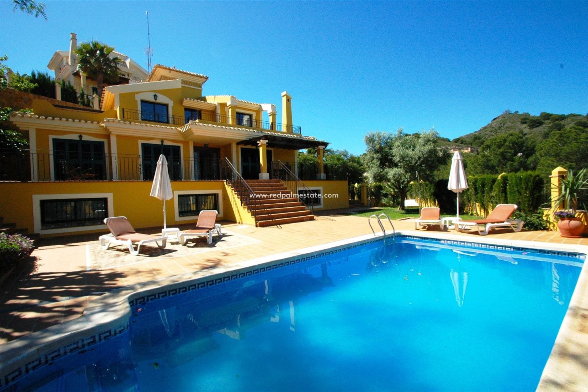 Resale - Villa -
La Manga - La Manga Club