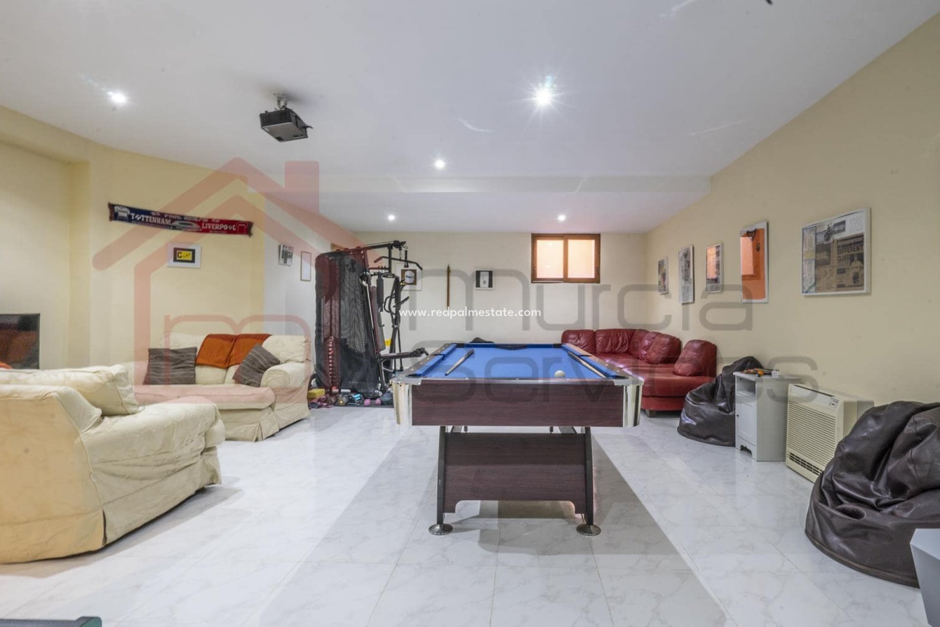 Resale - Villa -
La Manga - La Manga Club