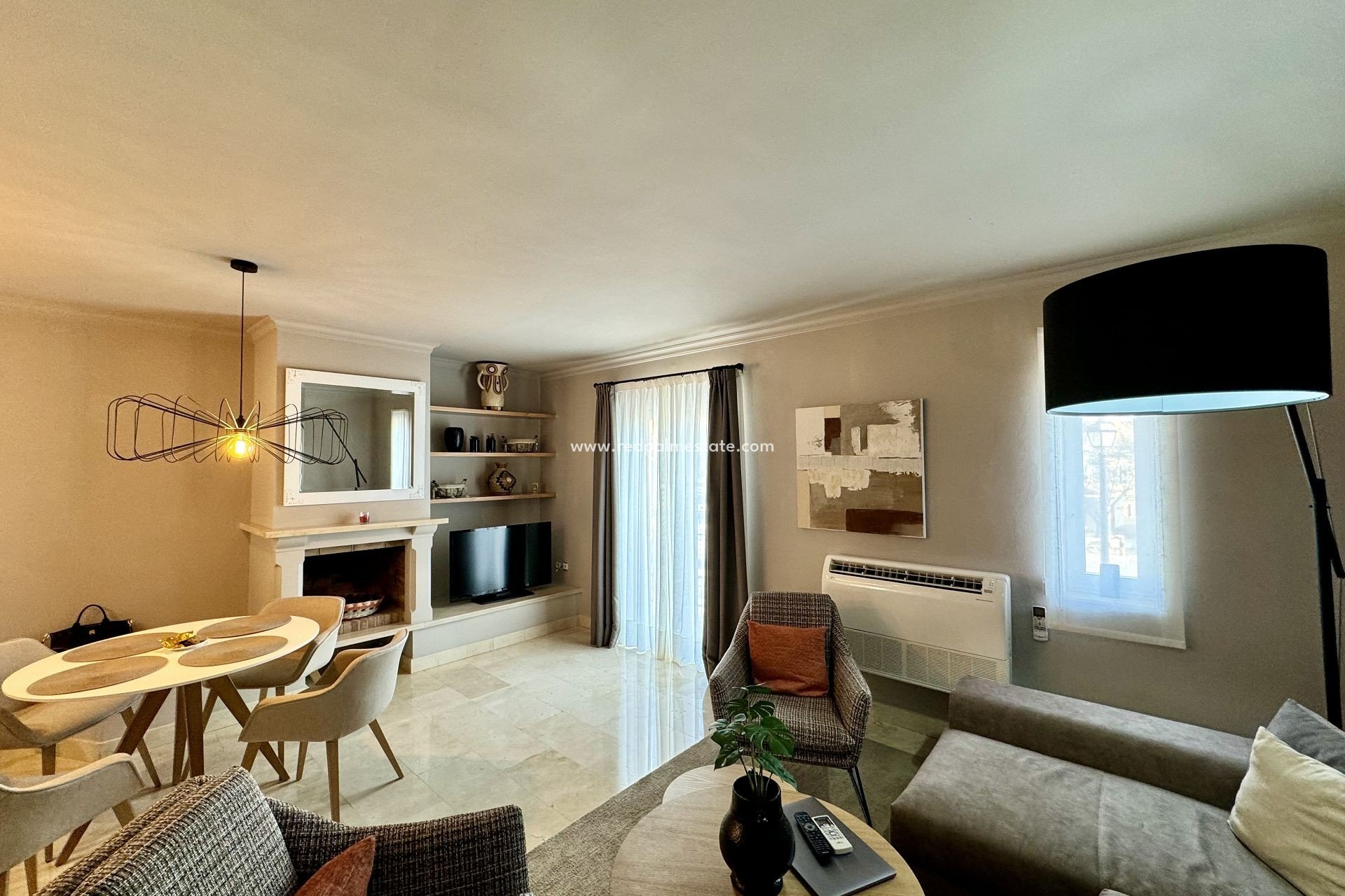 Resale - Villa -
La Manga - La Manga Club