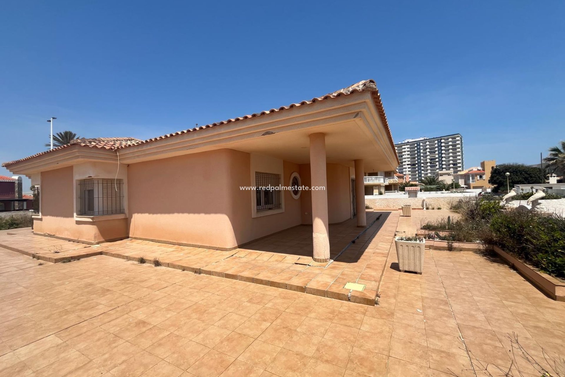 Resale - Villa -
La Manga - Playa Del Galán