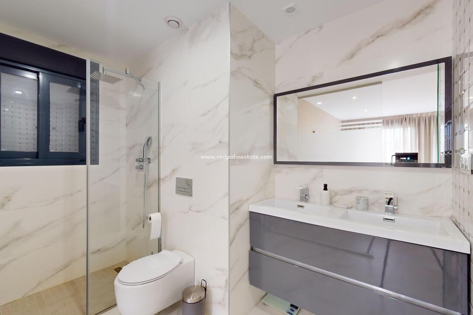 Resale - Villa -
La Manga - Playa Honda