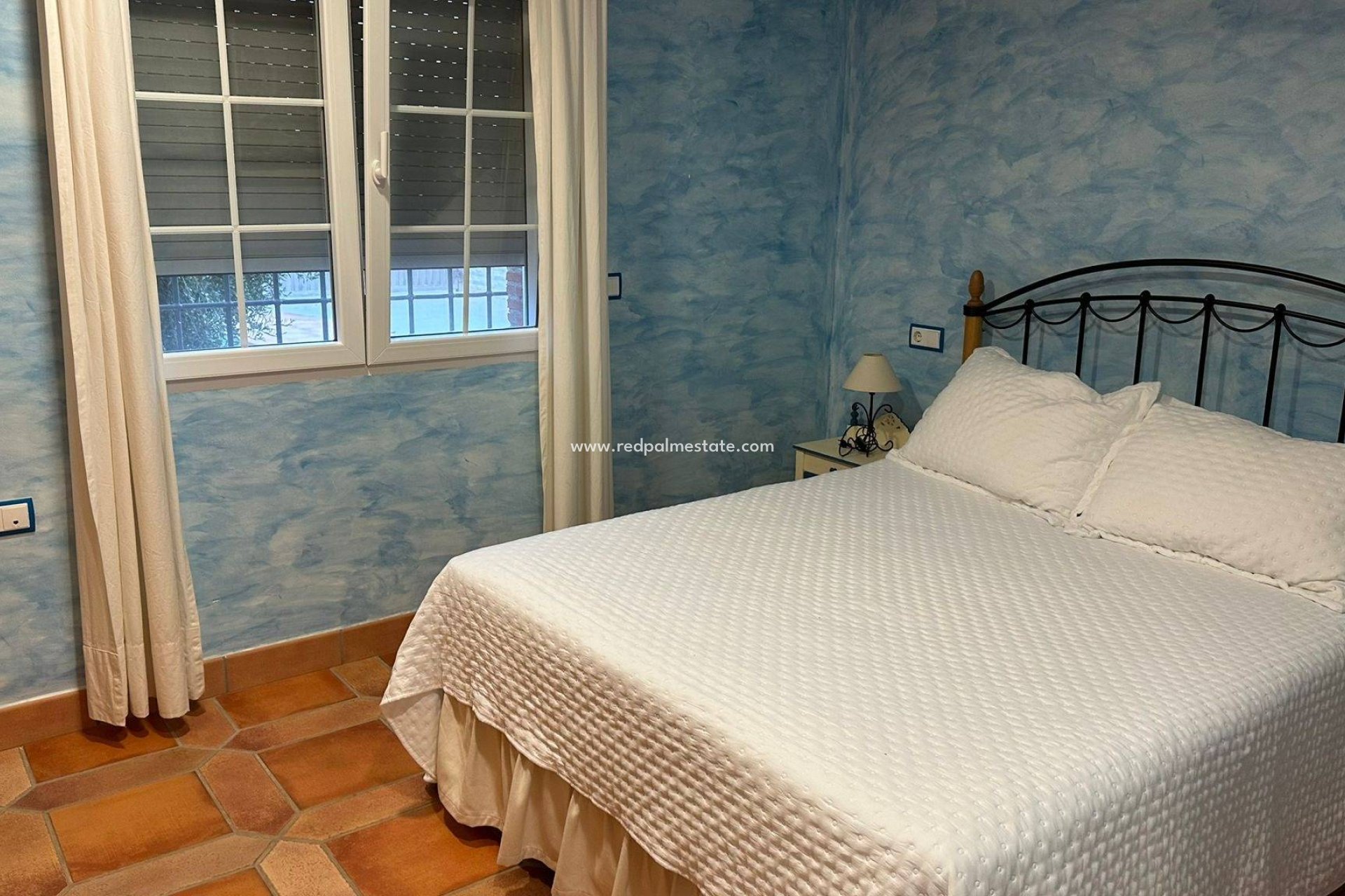 Resale - Villa -
La Manga - Playa Principe