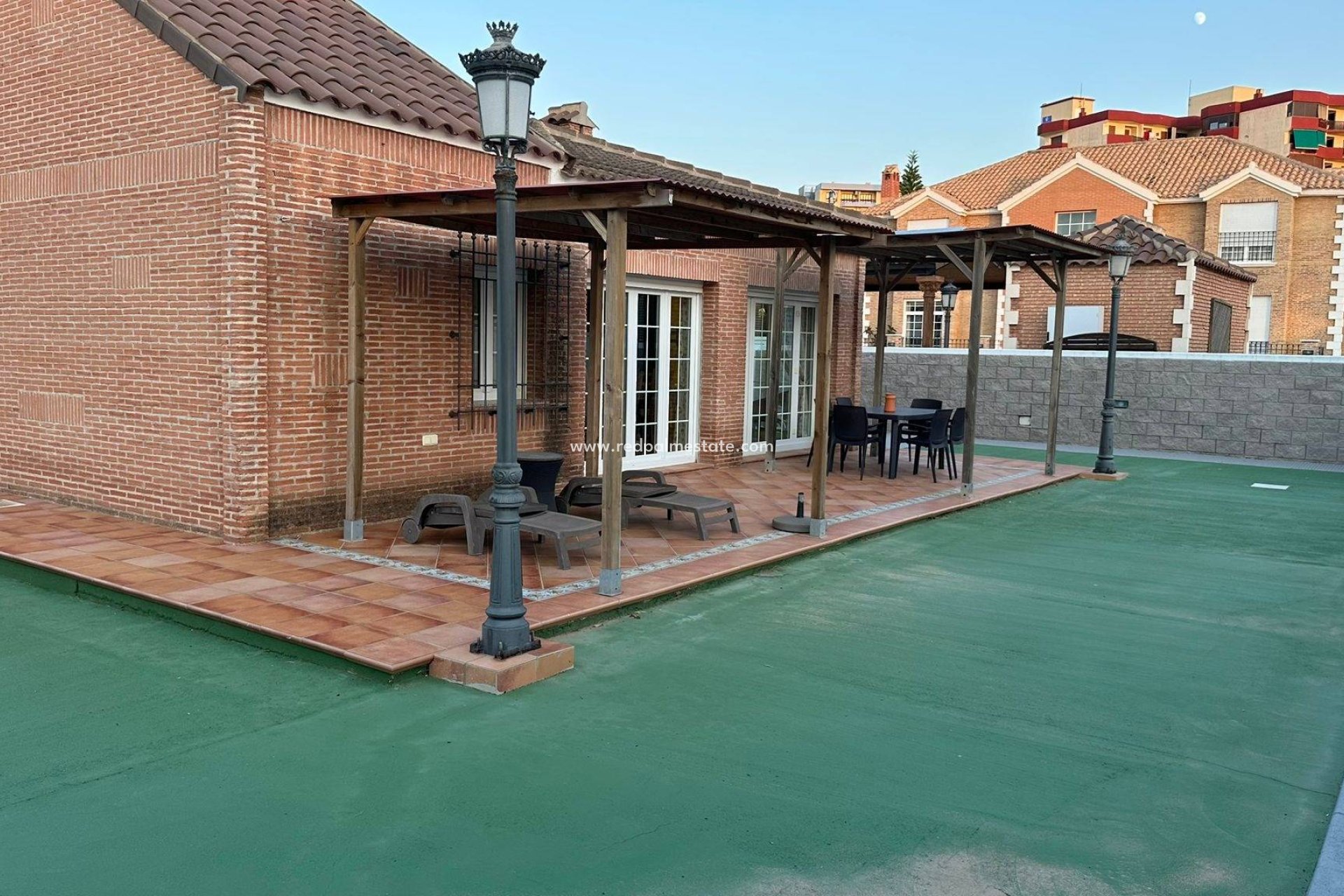 Resale - Villa -
La Manga - Playa Principe