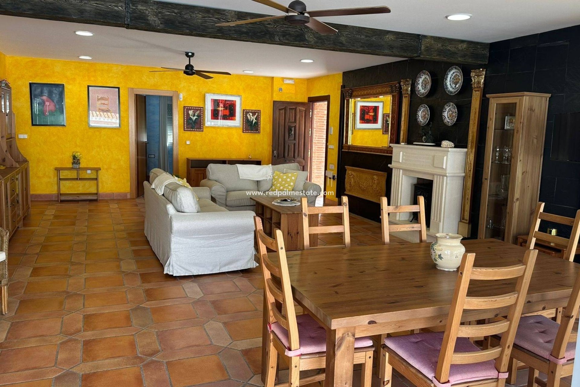 Resale - Villa -
La Manga - Playa Principe