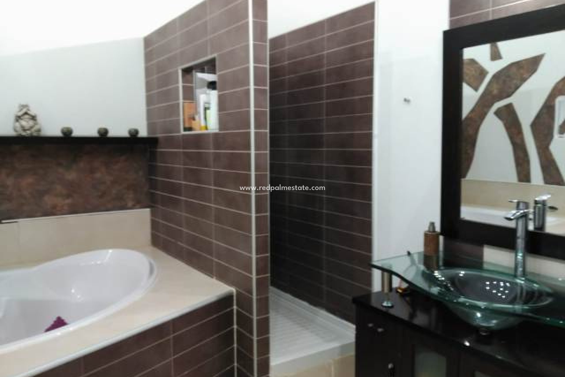 Resale - Villa -
La Matanza - Inland