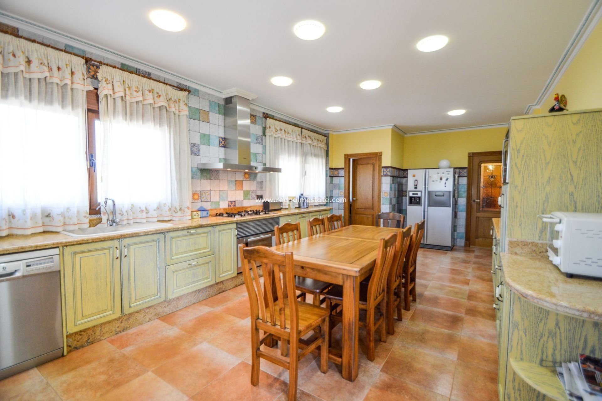 Resale - Villa -
La Murada